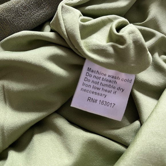 *NWT Princess Polly Sydnee Green Halter Mini Dress Size 6 - Picture 8 of 11